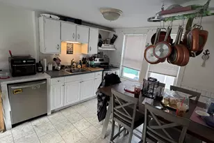 18-20 Elm St, Derry, NH 03038 - Photo 6