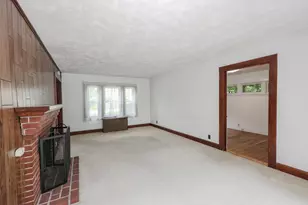 30 Baker St, Hudson, NH 03051 - Photo 10