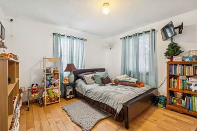 724 South Windsor Street, Royalton, VT 05068 - Photo 18