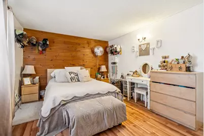 724 South Windsor Street, Royalton, VT 05068 - Photo 14