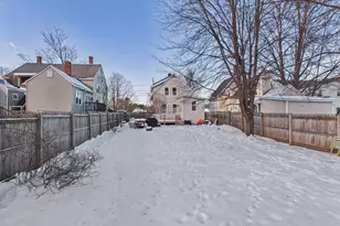 11 Washington St, Concord, NH 03303 - Photo 28