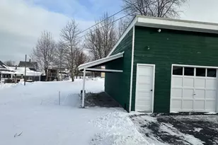 407 Coos St, Berlin, NH 03570 - Photo 30