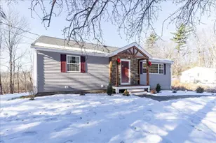 85 East Rd, Atkinson, NH 03811 - Photo 2