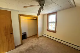 642 Howland St, Berlin, NH 03570 - Photo 26