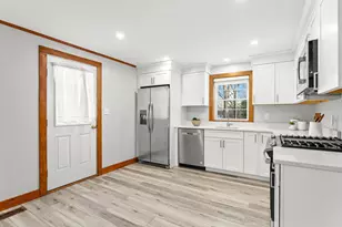 6 Ruth Ln, Hampton, NH 03842 - Photo 6