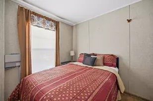 190 Manchester St, Concord, NH 03301 - Photo 14