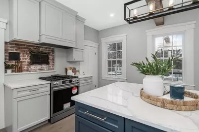 18 Souhegan Street, Milford, NH 03055 - Photo 10