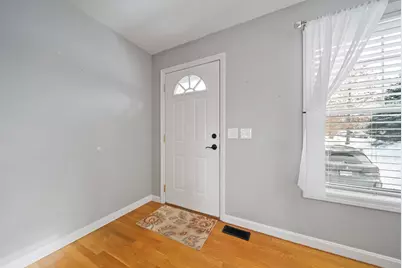 146 Karatzas Avenue, Manchester, NH 03104 - Photo 10