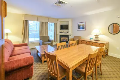 717/719 Q1-4 Jackson Gore Adams House #717/719 Q1-4, Ludlow, VT 05149 - Photo 8