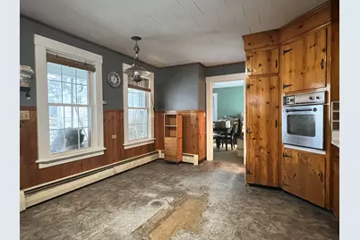 120 S Main Street, Newport, NH 03773 - Photo 6