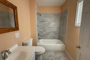 347 Spruce St, Manchester, NH 03103 - Photo 6