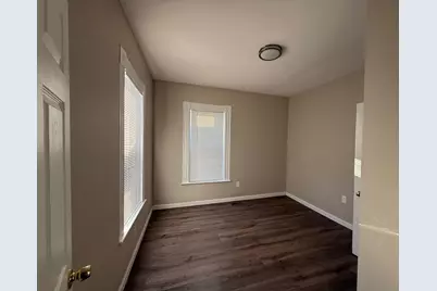 347 Spruce Street, Manchester, NH 03103 - Photo 8