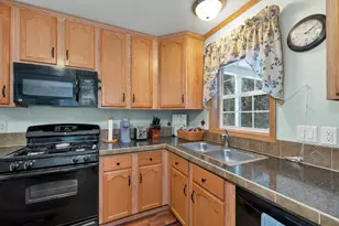 21 Mansfield Woods Way, New Hampton, NH 03256 - Photo 14