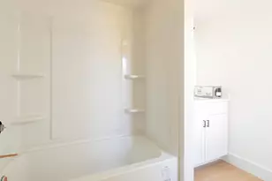 31 North St, Jaffrey, NH 03452 - Photo 10