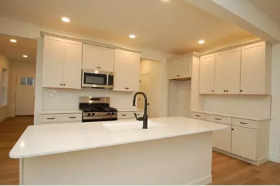 27B Griffin Road, Hudson, NH 03051 - Photo 2