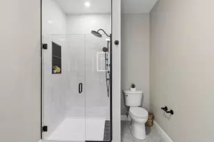 10100 S Willow St, Manchester, NH 03103 - Photo 28