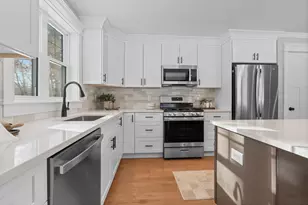 447 Silver Lake Rd, Hollis, NH 03049 - Photo 4