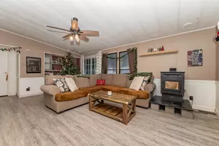 206 Milton Rd, Rochester, NH 03868 - Photo 4