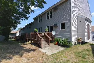 317 Circle Rd, Manchester, NH 03103 - Photo 22