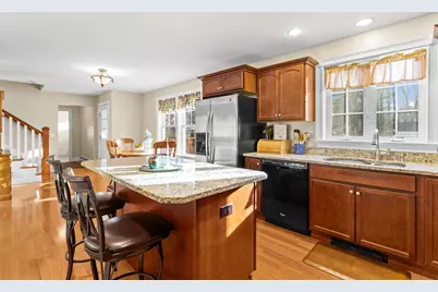 10 Pacific Drive, Dover, NH 03820 - Photo 4