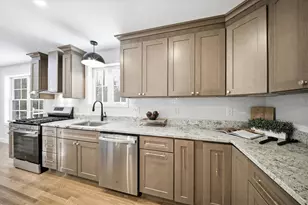 5 Gridley St, Sutton, NH 03278 - Photo 12