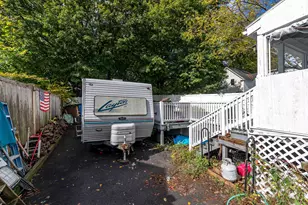 10 N Main St, Derry, NH 03038 - Photo 18