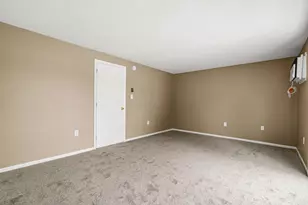 19 Templeton Ct, Merrimack, NH 03054 - Photo 34