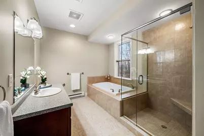 4 Henry David Drive #202, Nashua, NH 03062 - Photo 14