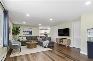 5 Railroad Ave, Rochester, NH 03867 - Photo 16