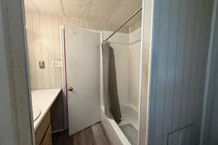 22 Fairfield Dr, Concord, NH 03301 - Photo 12