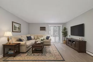 6 Knights Bridge Dr, Nashua, NH 03063 - Photo 1