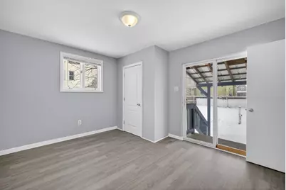 36 Essex Street, Manchester, NH 03102 - Photo 24