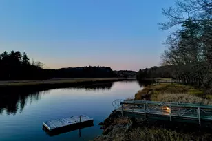 10 Wingate Ct, Stratham, NH 03885 - Photo 4