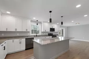 45 Dutton Rd, Pelham, NH 03076 - Photo 6