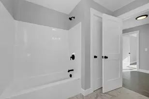 45 Dutton Rd, Pelham, NH 03076 - Photo 26