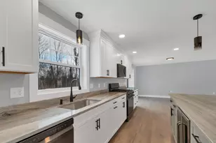 45 Dutton Rd, Pelham, NH 03076 - Photo 8