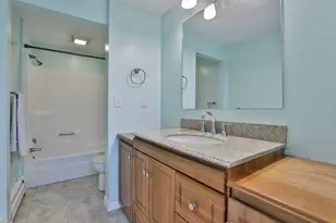 38 Old Manchester Rd, Amherst, NH 03031 - Photo 38