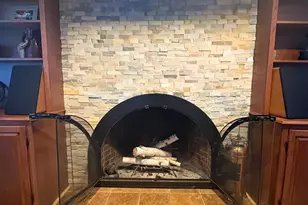 38 Old Manchester Rd, Amherst, NH 03031 - Photo 8