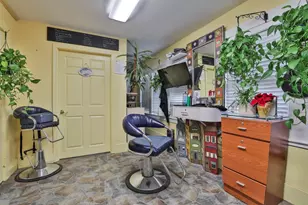 366 Nashua St, Milford, NH 03055 - Photo 30