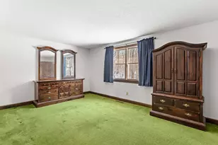 25 Sherwood Forest Dr, Gilford, NH 03249 - Photo 18