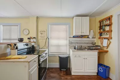 21 Lower Main Street W, Johnson, VT 05656 - Photo 6