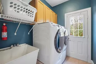 8 Whittier Dr, Bow, NH 03304 - Photo 28