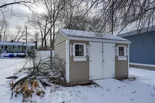 48 Greenleaf St, Manchester, NH 03103 - Photo 28