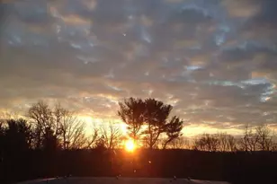 4 Pembroke Dr, Derry, NH 03038 - Photo 10