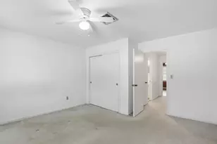 117 Fox Hollow Way, Manchester, NH 03104 - Photo 16