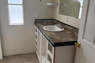 7 Cherry St, Belmont, NH 03220 - Photo 10