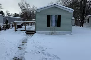 7 Cherry St, Belmont, NH 03220 - Photo 2