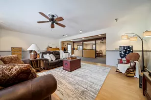 212 W Main St, Hillsboro, NH 03244 - Photo 14