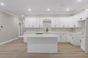 10100 S Willow St, Manchester, NH 03103 - Photo 38