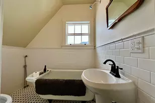 263 School St, Berlin, NH 03570 - Photo 14